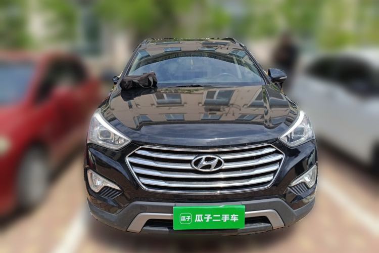 Used Hyundai Grand SantaFe 2013 3.0L 6-seat 4x4 Comfort Edition Front