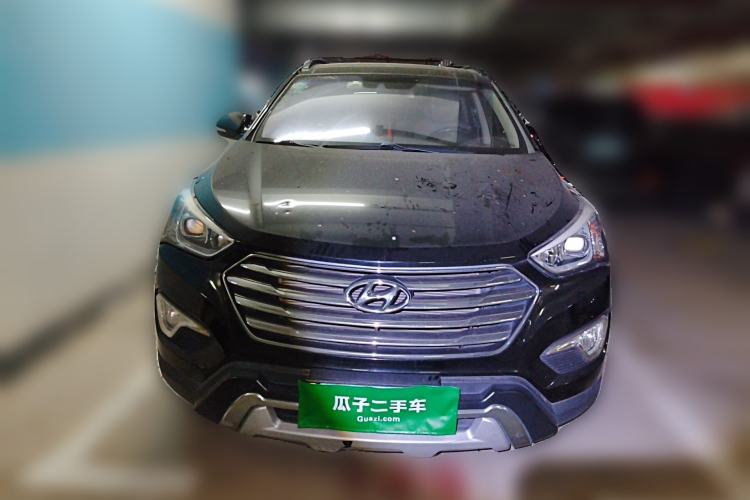 Used Hyundai Grand SantaFe 2013 3.0L 7-Seater Four-Wheel-Drive Comfort Edition Front