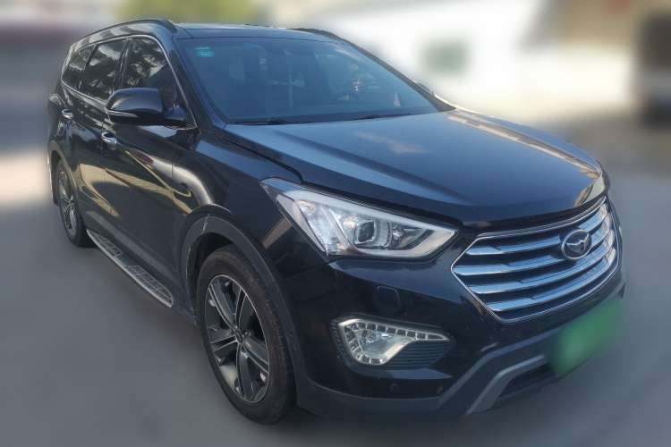 Used Hyundai Grand SantaFe 2013 2.2T 6-Seater Four-Wheel-Drive Flagship Edition Front Right 45 Deg