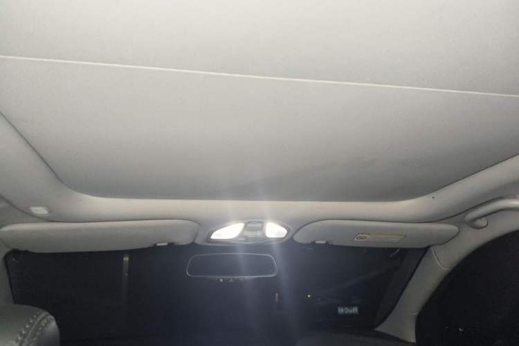 Used Hyundai Grand SantaFe 2013 3.0L 6-seat Four-Wheel-Drive Flagship Edition Headliner