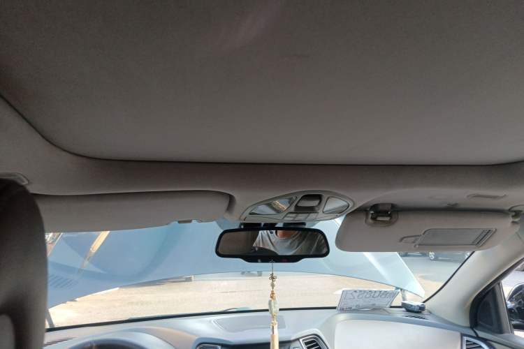 Used Hyundai Grand SantaFe 2013 2.2T 7-Seater Four-Wheel-Drive Comfort Edition Headliner
