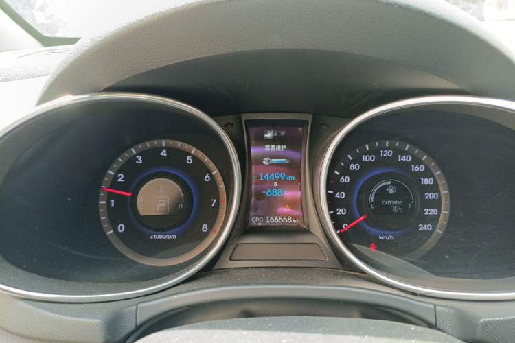 Used Hyundai Grand SantaFe 2013 3.0L 6-seat 4x4 Comfort Edition Instrument Cluster