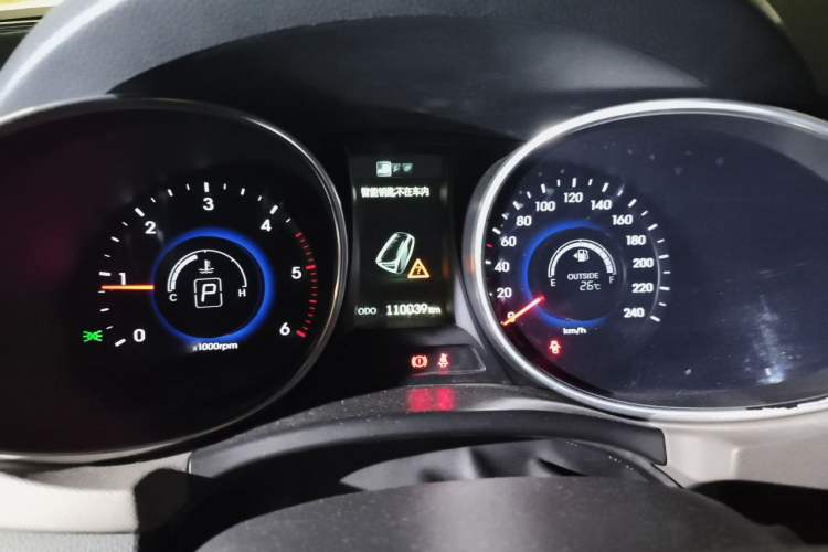 Used Hyundai Grand SantaFe 2013 2.2T 6-Seater Four-Wheel Drive Comfort Edition Instrument Cluster