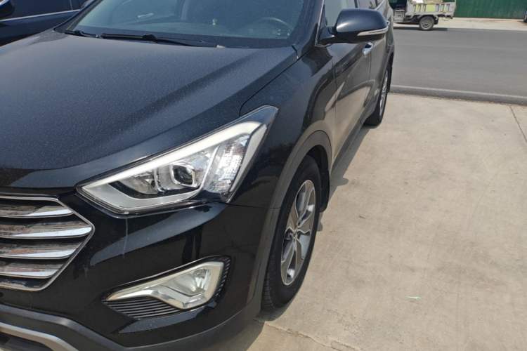 Used Hyundai Grand SantaFe 2013 2.2T 7-Seater Four-Wheel-Drive Comfort Edition Left Front Headlight