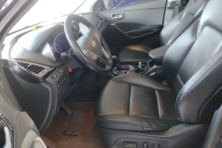 Used Hyundai Grand SantaFe 2013 3.0L 6-seat Four-Wheel-Drive Flagship Edition Left Front Seat