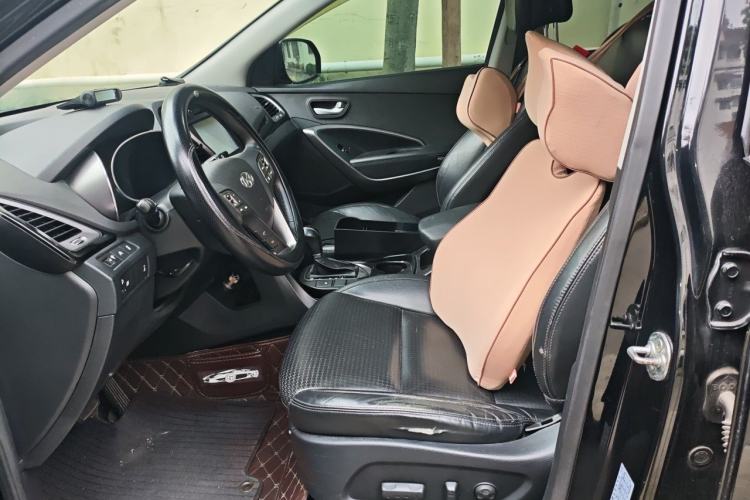 Used Hyundai Grand SantaFe 2013 3.0L 7-Seater Four-Wheel-Drive Comfort Edition Left Front Seat