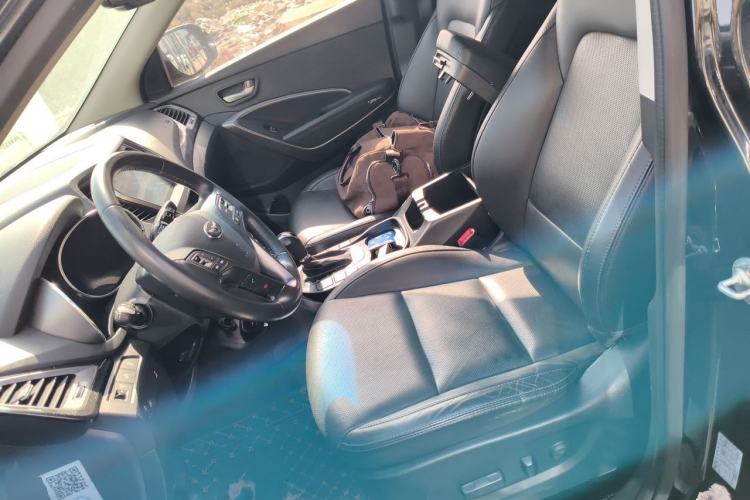 Used Hyundai Grand SantaFe 2013 3.0L 7-Seater Four-Wheel-Drive Comfort Edition Left Front Seat