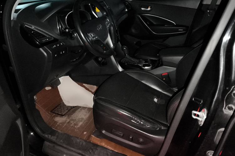 Used Hyundai Grand SantaFe 2013 3.0L 7-seat Four-Wheel-Drive Luxury Edition Left Front Seat