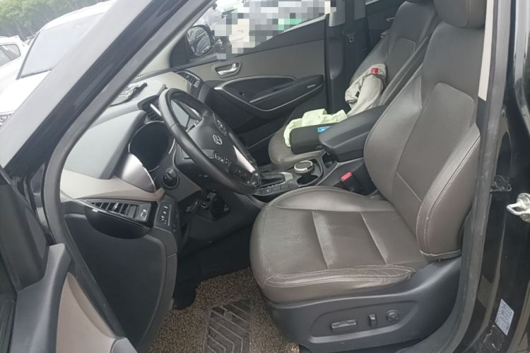 Used Hyundai Grand SantaFe 2013 3.0L 7-Seater Four-Wheel-Drive Comfort Edition Left Front Seat