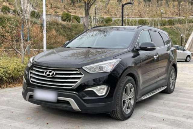 Used Hyundai Grand SantaFe 2013 3.0L 7-Seater Four-Wheel-Drive Comfort Edition