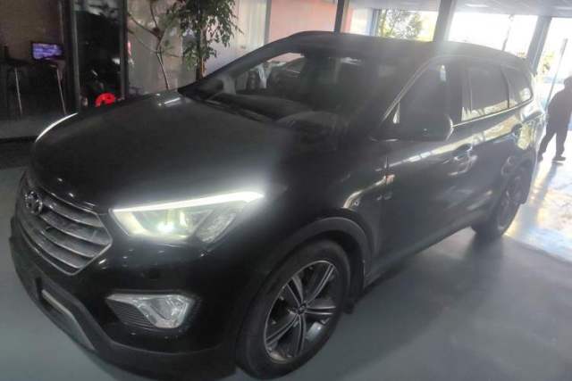 Used Hyundai Grand SantaFe 2013 3.0L 7-seat Four-Wheel-Drive Luxury Edition