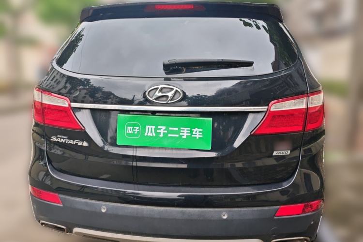 Used Hyundai Grand SantaFe 2013 3.0L 7-Seater Four-Wheel-Drive Comfort Edition Rear