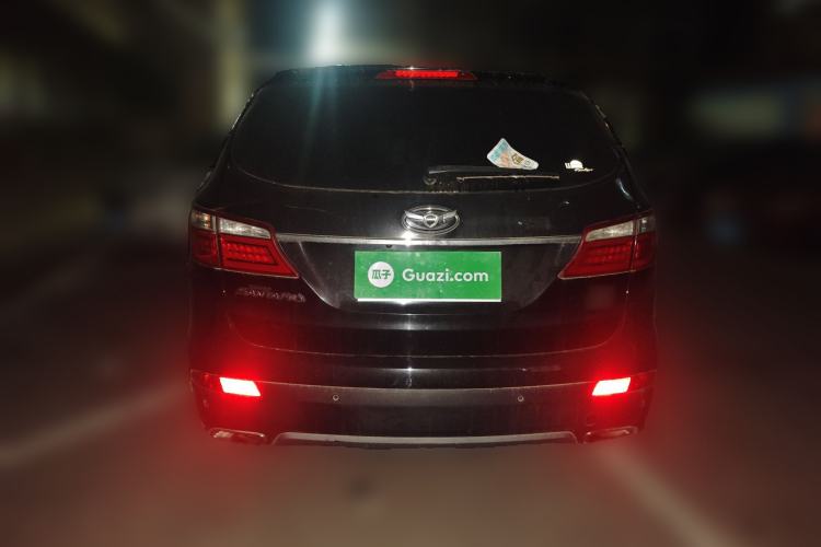 Used Hyundai Grand SantaFe 2013 3.0L 6-seat 4x4 Comfort Edition Rear
