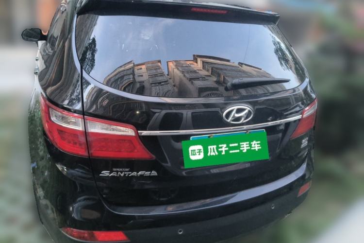 Used Hyundai Grand SantaFe 2013 3.0L 6-seat Four-Wheel-Drive Flagship Edition Rear