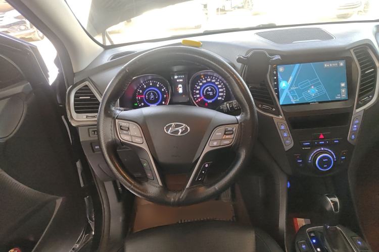 Used Hyundai Grand SantaFe 2013 3.0L 6-seat Four-Wheel-Drive Flagship Edition Steering Wheel