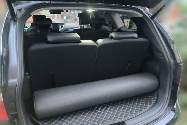 Used Hyundai Grand SantaFe 2013 3.0L 6-seat Four-Wheel-Drive Flagship Edition Trunk