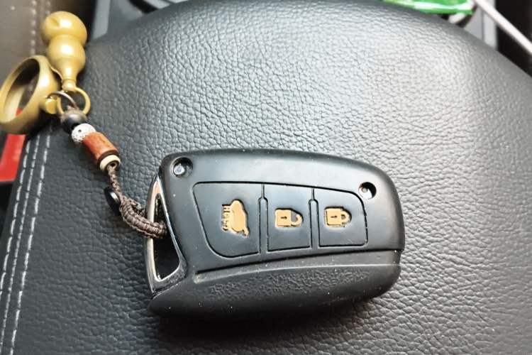 Used Hyundai Grand SantaFe 2013 3.0L 7-Seater 4x4 Flagship Edition Vehicle Key