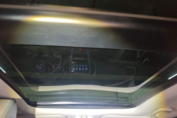 Used Hyundai Grand SantaFe 2013 3.0L 7-Seater 4x4 Flagship Edition Headliner