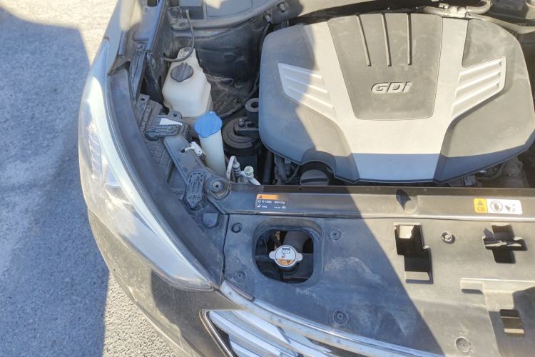 Used Hyundai Grand SantaFe 2013 3.0L 7-Seater 4x4 Flagship Edition Engine Bay Right