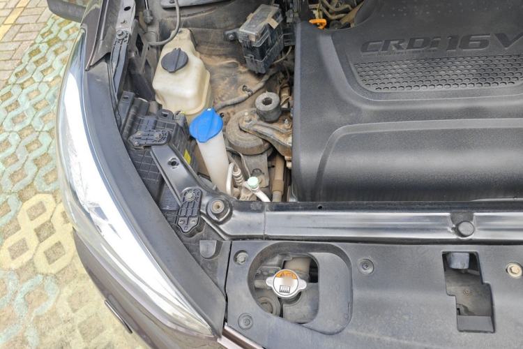 Used Hyundai Grand SantaFe 2013 2.2T 7-Seater Four-Wheel-Drive Luxury Edition Engine Bay Right
