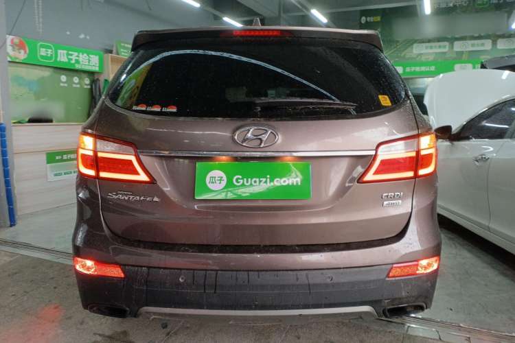 Used Hyundai Grand SantaFe 2013 2.2T 7-Seater Four-Wheel-Drive Comfort Edition Exterior 4