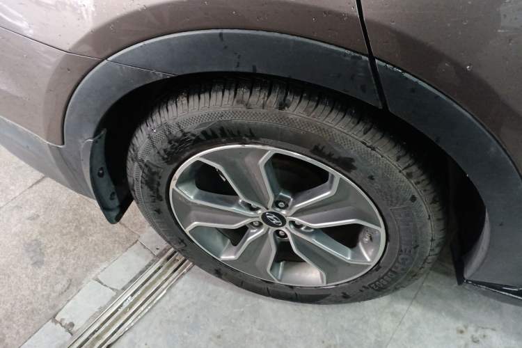 Used Hyundai Grand SantaFe 2013 2.2T 7-Seater Four-Wheel-Drive Comfort Edition Exterior 8