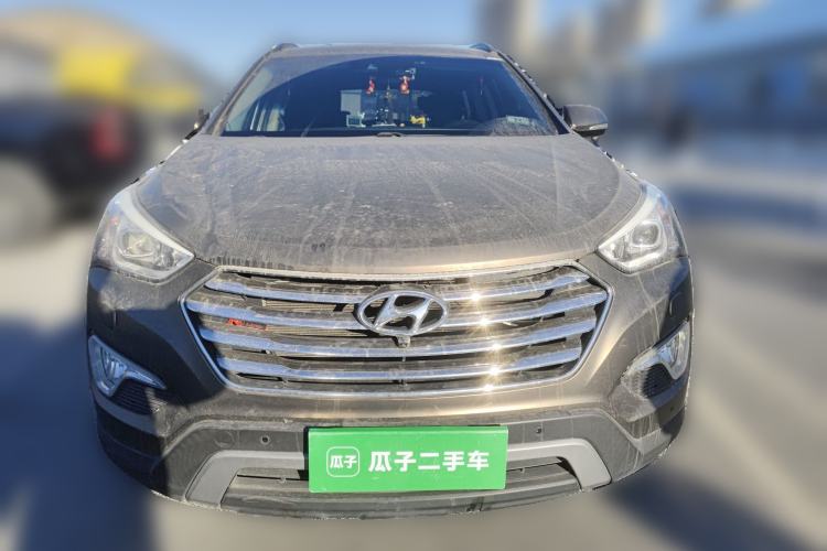 Used Hyundai Grand SantaFe 2013 3.0L 7-Seater 4x4 Flagship Edition Front