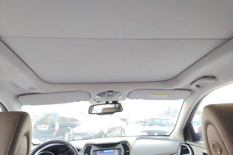 Used Hyundai Grand SantaFe 2013 3.0L 7-Seater Four-Wheel-Drive Comfort Edition Headliner