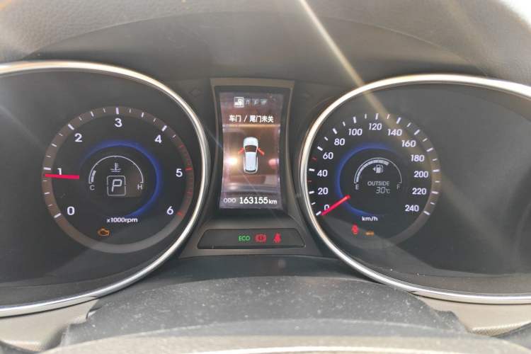 Used Hyundai Grand SantaFe 2013 2.2T 7-Seater Four-Wheel-Drive Luxury Edition Instrument Cluster
