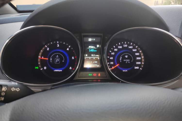 Used Hyundai Grand SantaFe 2013 2.2T 7-Seater Four-Wheel-Drive Comfort Edition Instrument Cluster