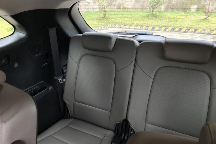 Used Hyundai Grand SantaFe 2013 2.2T 6-Seater Four-Wheel-Drive Luxury Edition Interior 3