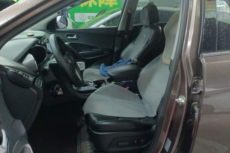 Used Hyundai Grand SantaFe 2013 2.2T 7-Seater Four-Wheel-Drive Comfort Edition Left Front Seat