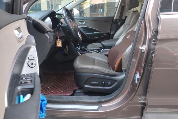 Used Hyundai Grand SantaFe 2013 2.2T 7-Seater Four-Wheel-Drive Comfort Edition Left Front Seat