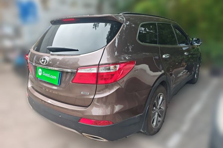 Used Hyundai Grand SantaFe 2013 3.0L 7-Seater Four-Wheel-Drive Comfort Edition Rear Right 45 Deg