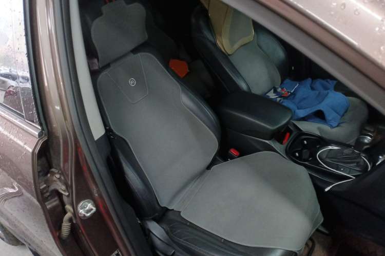 Used Hyundai Grand SantaFe 2013 2.2T 7-Seater Four-Wheel-Drive Comfort Edition Right Front Seat