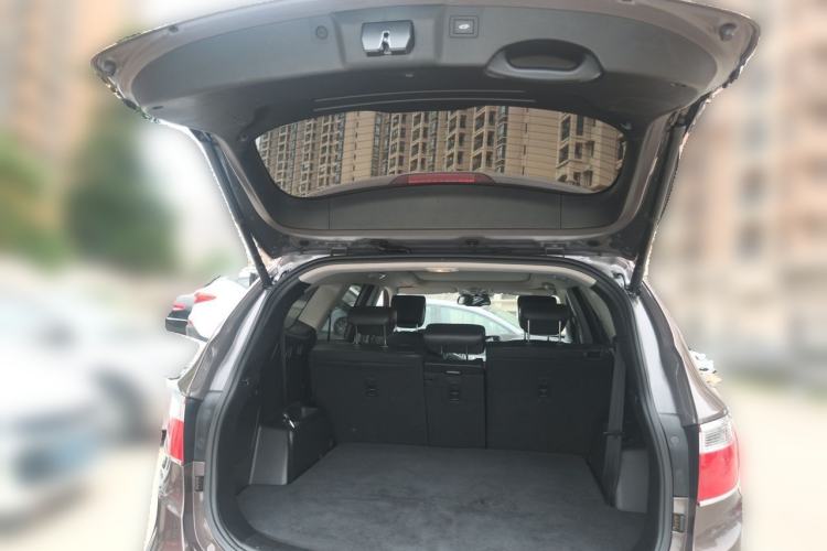 Used Hyundai Grand SantaFe 2013 3.0L 7-Seater Four-Wheel-Drive Comfort Edition Trunk