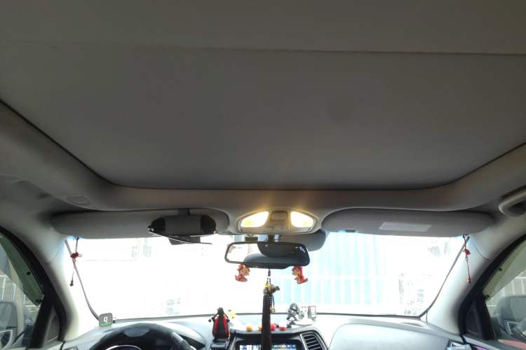 Used Hyundai Grand SantaFe 2013 3.0L 7-Seater 4x4 Flagship Edition Headliner