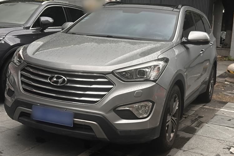 Used Hyundai Grand SantaFe 2013 3.0L 6-Seater Four-Wheel Drive Luxury Edition Exterior 5