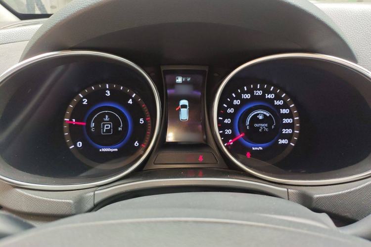Used Hyundai Grand SantaFe 2013 2.2T 7-Seater Four-Wheel-Drive Comfort Edition Instrument Cluster