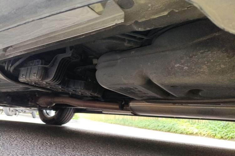 Used Hyundai Grand SantaFe 2013 3.0L 7-Seater 4x4 Flagship Edition Chassis Rear Left