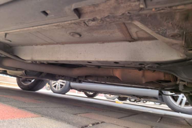 Used Hyundai Grand SantaFe 2013 3.0L 6-seat 4x4 Brown Interior Flagship Edition Chassis Front Right