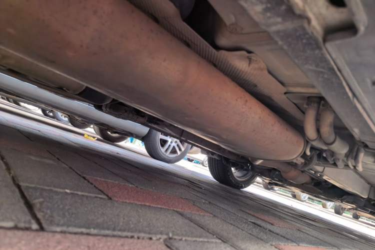 Used Hyundai Grand SantaFe 2013 3.0L 6-seat 4x4 Brown Interior Flagship Edition Chassis Rear Right