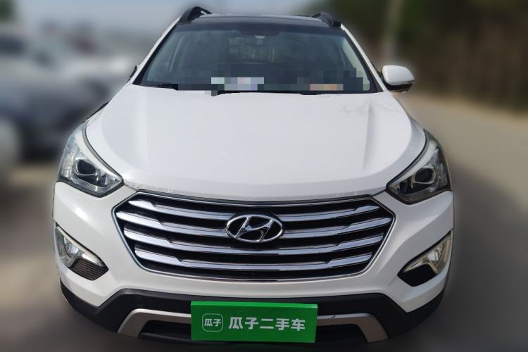 Used Hyundai Grand SantaFe 2013 3.0L 7-Seater Four-Wheel-Drive Comfort Edition Front