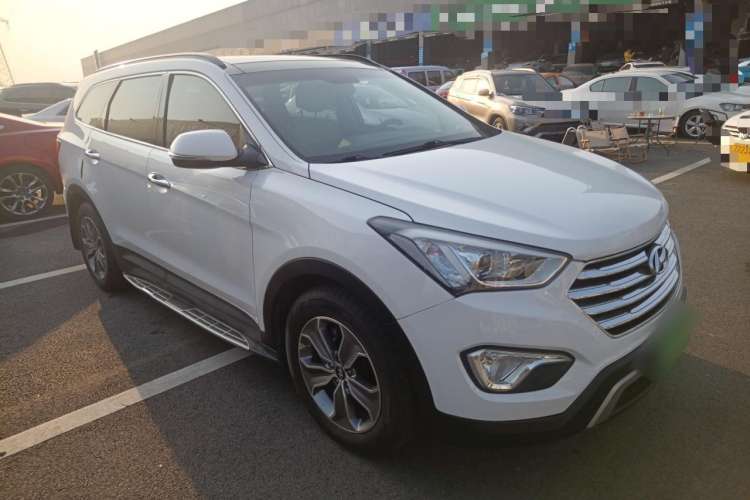 Used Hyundai Grand SantaFe 2013 2.2T 7-Seater Four-Wheel-Drive Comfort Edition Front Right 45 Deg