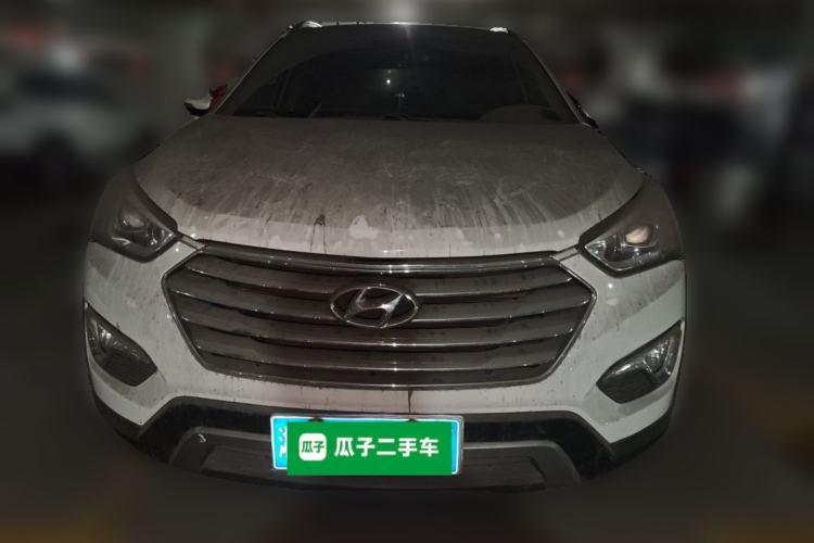 Used Hyundai Grand SantaFe 2013 3.0L 7-Seater Four-Wheel-Drive Comfort Edition Front