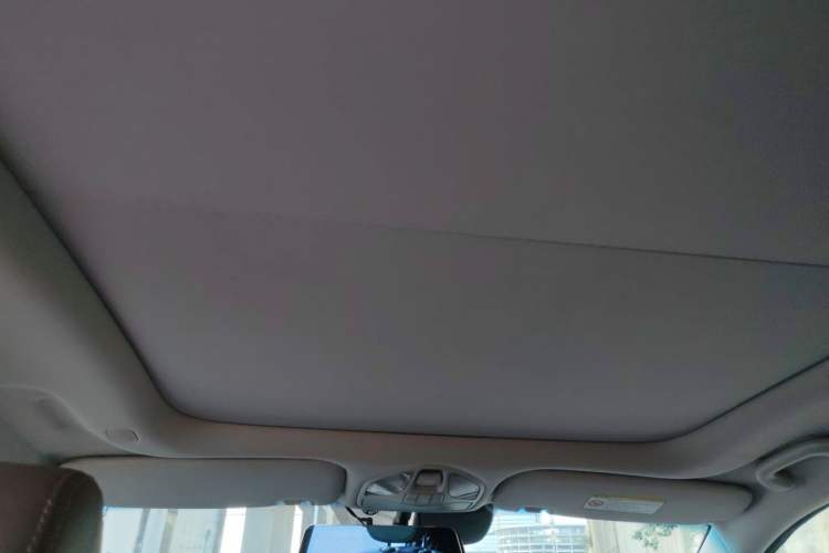 Used Hyundai Grand SantaFe 2013 3.0L 7-Seater 4x4 Flagship Edition Headliner