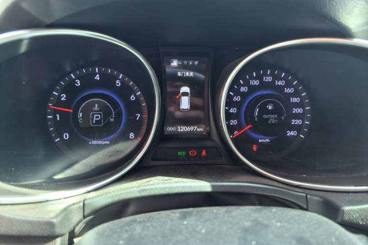 Used Hyundai Grand SantaFe 2013 3.0L 6-seat 4x4 Brown Interior Flagship Edition Instrument Cluster