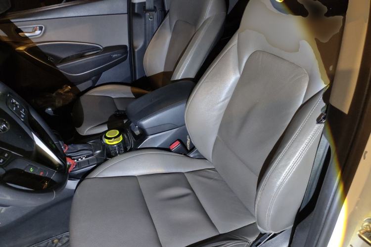 Used Hyundai Grand SantaFe 2013 3.0L 7-Seater Four-Wheel-Drive Comfort Edition Left Front Seat