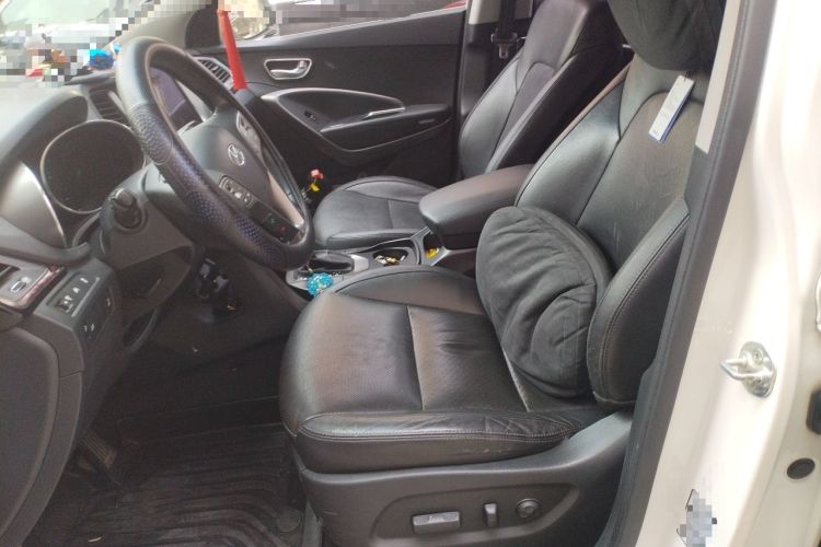 Used Hyundai Grand SantaFe 2013 3.0L 7-Seater Four-Wheel-Drive Comfort Edition Left Front Seat