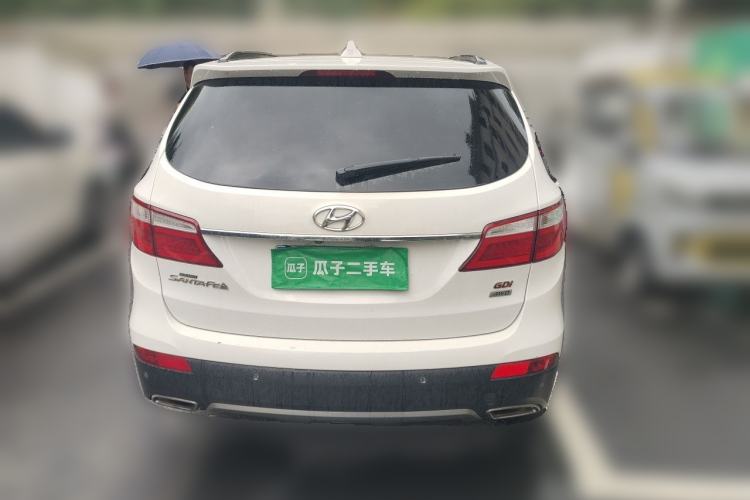 Used Hyundai Grand SantaFe 2013 3.0L 7-Seater Four-Wheel-Drive Comfort Edition Rear